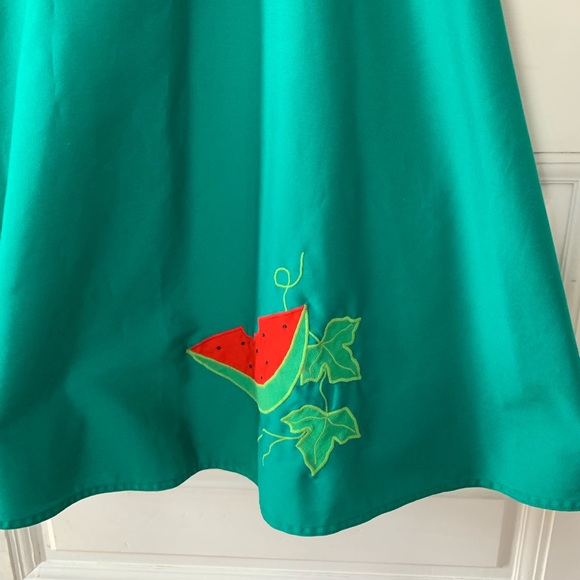 VINTAGE Green Watermelon Midi Wrap Skirt - Picture 2 of 3